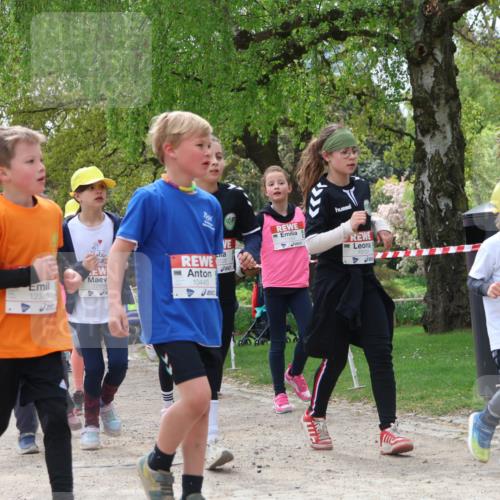 25.04.2026 - Das Zehntel Zöllner http://msf.ph/oto/9665656 25.04.2026 11:47:29 Laufen 12340, 12888, 10445, 10131, 12878 meine-sportfotos.de