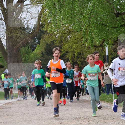 25.04.2026 - Das Zehntel Zöllner http://msf.ph/oto/9665658 25.04.2026 09:40:31 Laufen 6078, 6097 meine-sportfotos.de