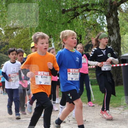 25.04.2026 - Das Zehntel Zöllner http://msf.ph/oto/9665662 25.04.2026 11:47:30 Laufen 12335, 12898, 12340, 10445, 10131, 12878 meine-sportfotos.de
