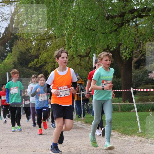 25.04.2026 - Das Zehntel Zöllner http://msf.ph/oto/9665682 25.04.2026 09:40:32 Laufen 7332, 6078, 8044 meine-sportfotos.de