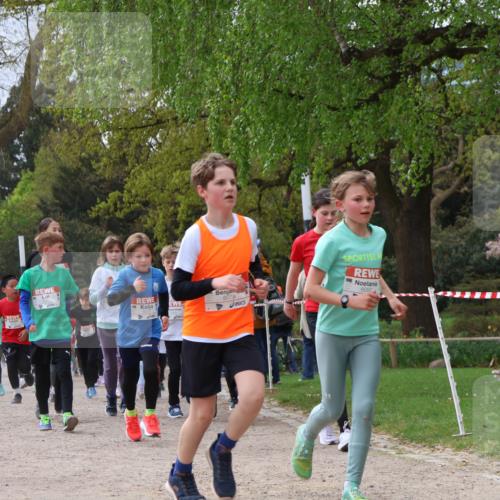 25.04.2026 - Das Zehntel Zöllner http://msf.ph/oto/9665685 25.04.2026 09:40:32 Laufen 6097, 6078 meine-sportfotos.de