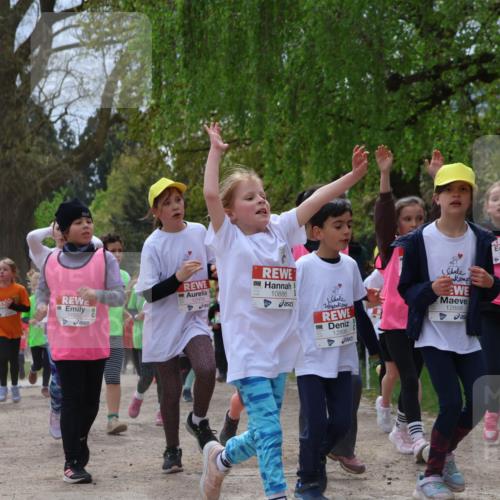 25.04.2026 - Das Zehntel Zöllner http://msf.ph/oto/9665686 25.04.2026 11:47:31 Laufen 10061, 11582, 12906, 10886, 12898, 12888 meine-sportfotos.de