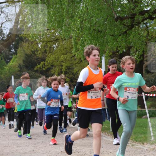 25.04.2026 - Das Zehntel Zöllner http://msf.ph/oto/9665688 25.04.2026 09:40:32 Laufen 6078, 6097 meine-sportfotos.de