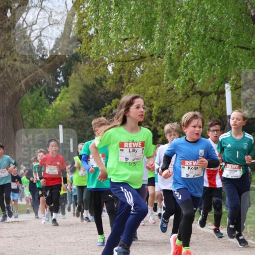 25.04.2026 - Das Zehntel Zöllner http://msf.ph/oto/9665706 25.04.2026 09:40:33 Laufen 6350, 7332, 6313, 6144 meine-sportfotos.de