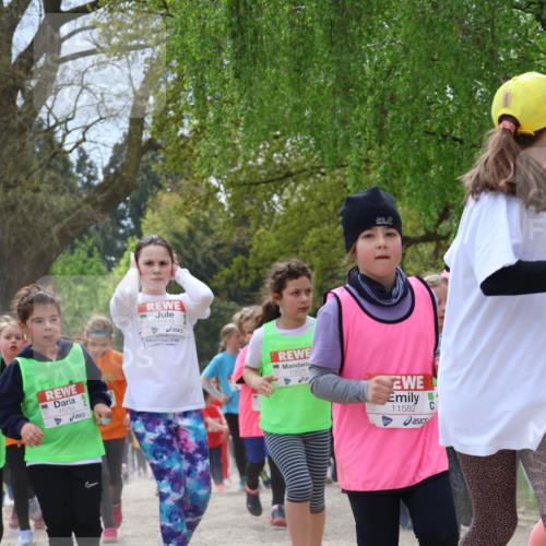 25.04.2026 - Das Zehntel Zöllner http://msf.ph/oto/9665710 25.04.2026 11:47:32 Laufen 100, 10773, 10754, 11518, 1299, 10825, 11582 meine-sportfotos.de