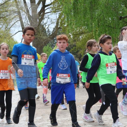 25.04.2026 - Das Zehntel Zöllner http://msf.ph/oto/9665758 25.04.2026 11:47:35 Laufen 12359, 11121, 11132, 10754, 7777 meine-sportfotos.de