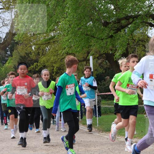 25.04.2026 - Das Zehntel Zöllner http://msf.ph/oto/9665790 25.04.2026 09:40:36 Laufen 6106, 6531, 6055, 5092 meine-sportfotos.de