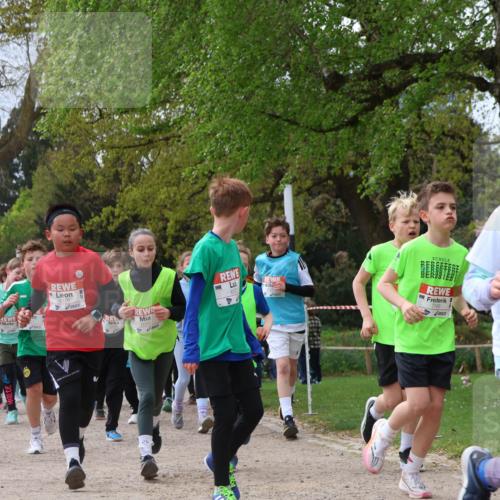 25.04.2026 - Das Zehntel Zöllner http://msf.ph/oto/9665793 25.04.2026 09:40:36 Laufen 5092 meine-sportfotos.de