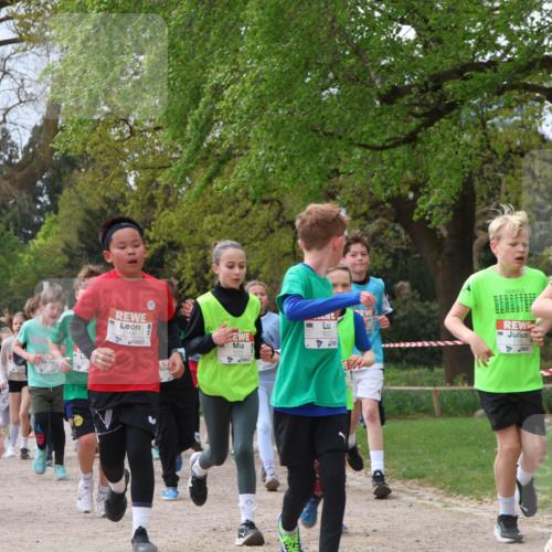 25.04.2026 - Das Zehntel Zöllner http://msf.ph/oto/9665802 25.04.2026 09:40:37 Laufen 6106, 7145 meine-sportfotos.de