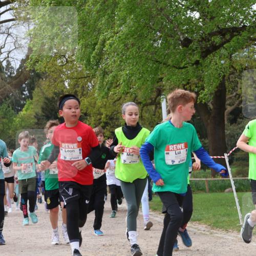 25.04.2026 - Das Zehntel Zöllner http://msf.ph/oto/9665808 25.04.2026 09:40:37 Laufen 6106, 6055, 6531 meine-sportfotos.de