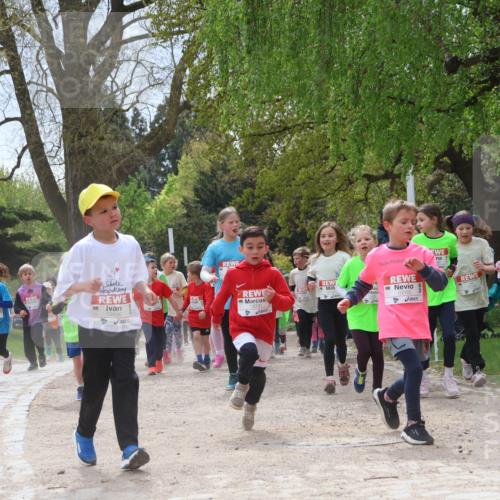 25.04.2026 - Das Zehntel Zöllner http://msf.ph/oto/9665812 25.04.2026 11:47:38 Laufen 12890, 10055, 13002 meine-sportfotos.de