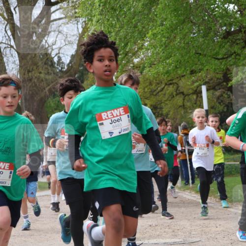 25.04.2026 - Das Zehntel Zöllner http://msf.ph/oto/9665850 25.04.2026 09:40:39 Laufen 6512, 6493, 99, 5551 meine-sportfotos.de