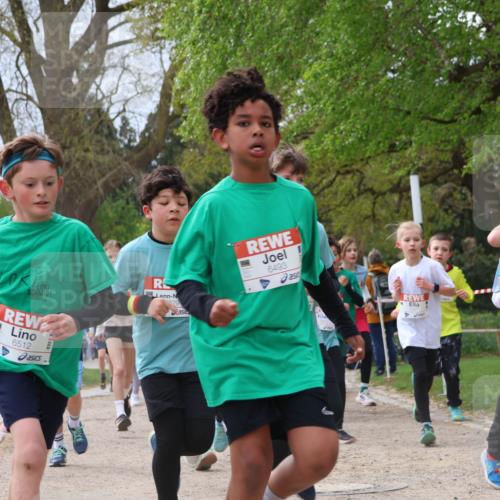 25.04.2026 - Das Zehntel Zöllner http://msf.ph/oto/9665853 25.04.2026 09:40:39 Laufen 6512, 629, 6493 meine-sportfotos.de