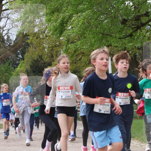 25.04.2026 - Das Zehntel Zöllner http://msf.ph/oto/9665895 25.04.2026 09:40:41 Laufen 21, 8023, 5570, 6679, 7909, 6051 meine-sportfotos.de
