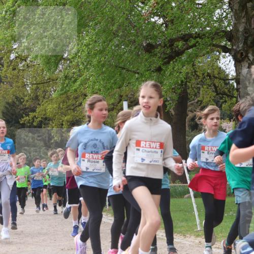 25.04.2026 - Das Zehntel Zöllner http://msf.ph/oto/9665916 25.04.2026 09:40:41 Laufen 6409, 8023, 5670 meine-sportfotos.de