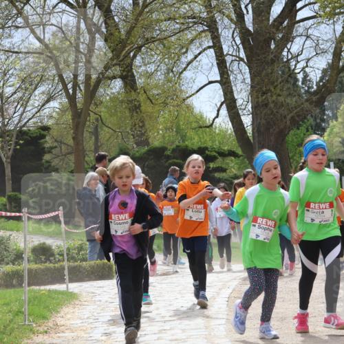 25.04.2026 - Das Zehntel Zöllner http://msf.ph/oto/9665941 25.04.2026 11:47:43 Laufen 11372, 12106, 12104 meine-sportfotos.de