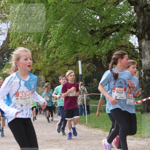 25.04.2026 - Das Zehntel Zöllner http://msf.ph/oto/9665943 25.04.2026 09:40:42 Laufen 7721, 7700, 6409, 6428 meine-sportfotos.de