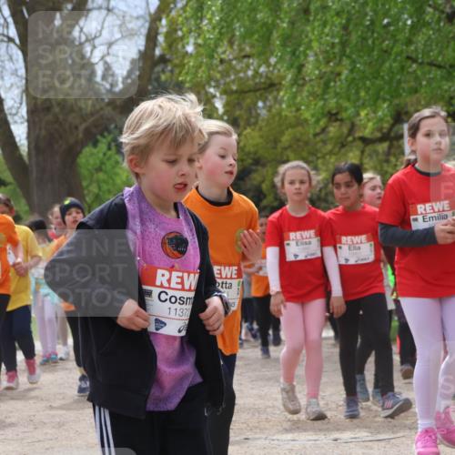 25.04.2026 - Das Zehntel Zöllner http://msf.ph/oto/9665995 25.04.2026 11:47:45 Laufen 12338, 11372, 10998 meine-sportfotos.de