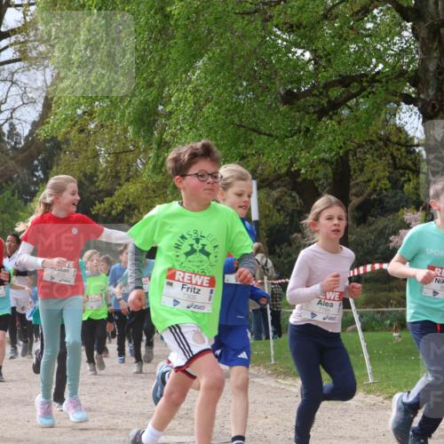 25.04.2026 - Das Zehntel Zöllner http://msf.ph/oto/9666015 25.04.2026 09:40:44 Laufen 6139, 6135, 7305, 6087, 7186 meine-sportfotos.de