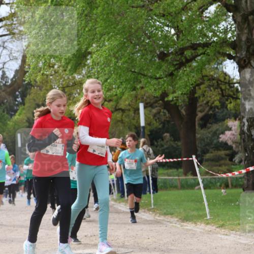 25.04.2026 - Das Zehntel Zöllner http://msf.ph/oto/9666048 25.04.2026 09:40:45 Laufen 6910, 6135, 6139 meine-sportfotos.de