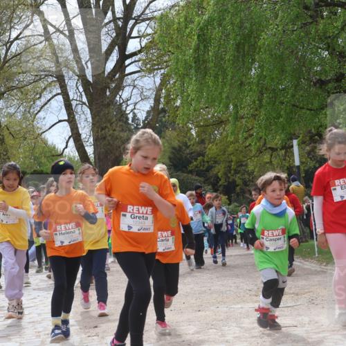 25.04.2026 - Das Zehntel Zöllner http://msf.ph/oto/9666058 25.04.2026 11:47:47 Laufen 12329, 12343, 12332, 12057, 10943, 10951 meine-sportfotos.de