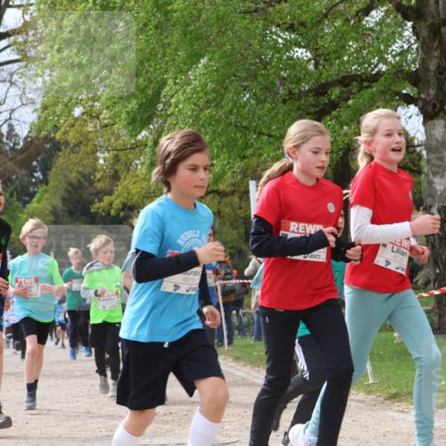 25.04.2026 - Das Zehntel Zöllner http://msf.ph/oto/9666069 25.04.2026 09:40:45 Laufen 6910, 6135 meine-sportfotos.de