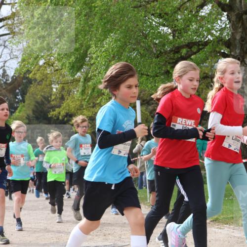 25.04.2026 - Das Zehntel Zöllner http://msf.ph/oto/9666072 25.04.2026 09:40:45 Laufen 6910, 6135 meine-sportfotos.de