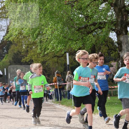 25.04.2026 - Das Zehntel Zöllner http://msf.ph/oto/9666129 25.04.2026 09:40:47 Laufen 7628, 7603 meine-sportfotos.de