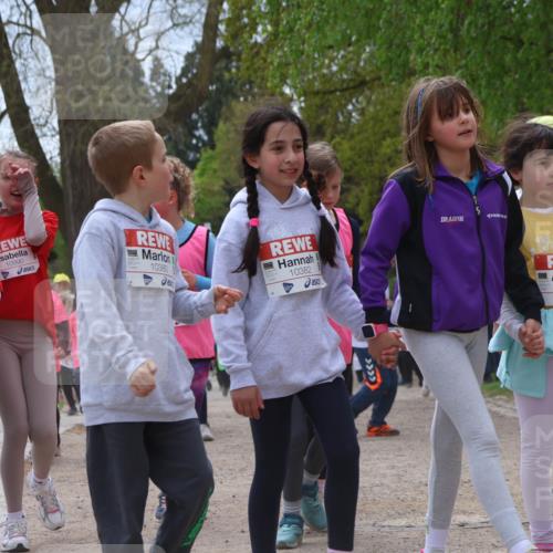 25.04.2026 - Das Zehntel Zöllner http://msf.ph/oto/9666145 25.04.2026 11:47:52 Laufen 10994, 10990, 103801, 10382, 128, 10381 meine-sportfotos.de