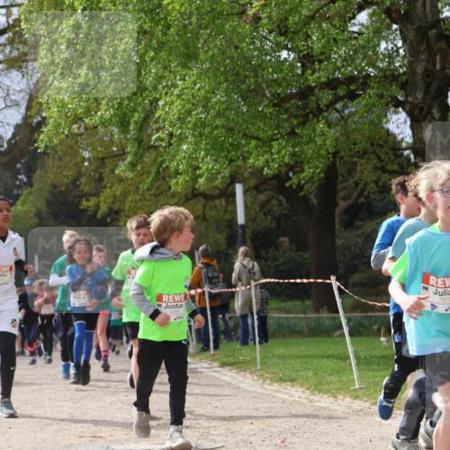 25.04.2026 - Das Zehntel Zöllner http://msf.ph/oto/9666147 25.04.2026 09:40:47 Laufen 7675 meine-sportfotos.de