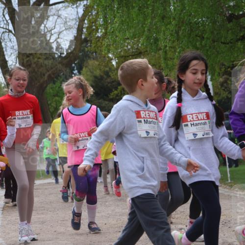 25.04.2026 - Das Zehntel Zöllner http://msf.ph/oto/9666157 25.04.2026 11:47:53 Laufen 10994, 10990, 11607, 7, 10380, 428, 10382 meine-sportfotos.de