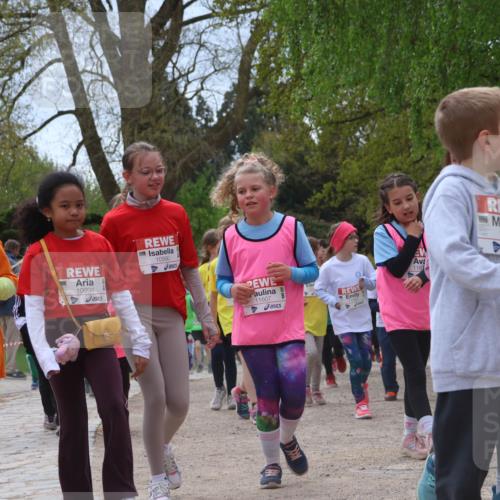 25.04.2026 - Das Zehntel Zöllner http://msf.ph/oto/9666163 25.04.2026 11:47:53 Laufen 10990, 10994, 12353, 11607, 10380, 10382, 116 meine-sportfotos.de