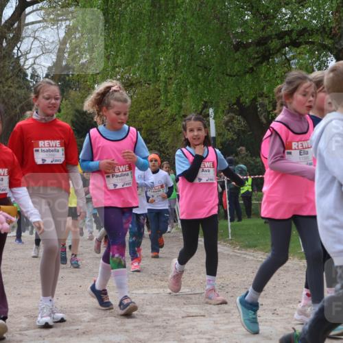 25.04.2026 - Das Zehntel Zöllner http://msf.ph/oto/9666172 25.04.2026 11:47:54 Laufen 12353, 10994, 10990, 11607, 11617, 11585, 10382 meine-sportfotos.de