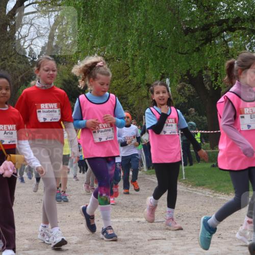 25.04.2026 - Das Zehntel Zöllner http://msf.ph/oto/9666175 25.04.2026 11:47:54 Laufen 12353, 10994, 10990, 11607, 11617, 11585 meine-sportfotos.de