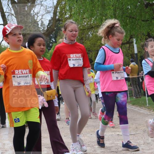 25.04.2026 - Das Zehntel Zöllner http://msf.ph/oto/9666181 25.04.2026 11:47:54 Laufen 12346, 12353, 10990, 11607, 11617 meine-sportfotos.de