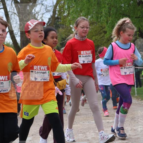 25.04.2026 - Das Zehntel Zöllner http://msf.ph/oto/9666184 25.04.2026 11:47:54 Laufen 346, 12353, 10990, 11617, 11607 meine-sportfotos.de