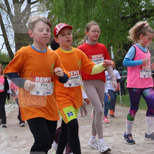 25.04.2026 - Das Zehntel Zöllner http://msf.ph/oto/9666196 25.04.2026 11:47:55 Laufen 12346, 12353, 10990, 11607, 11617 meine-sportfotos.de