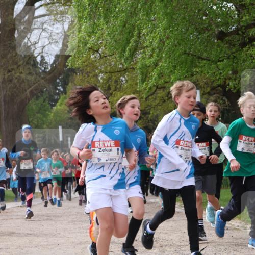25.04.2026 - Das Zehntel Zöllner http://msf.ph/oto/9666234 25.04.2026 09:40:50 Laufen 5659, 7750, 7976, 7733 meine-sportfotos.de