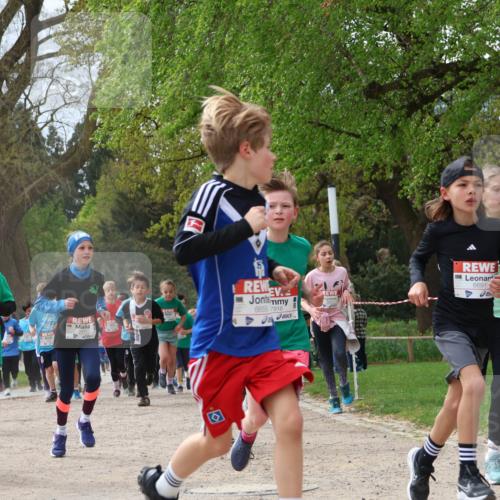 25.04.2026 - Das Zehntel Zöllner http://msf.ph/oto/9666255 25.04.2026 09:40:51 Laufen 5481, 6659, 7916, 66913 meine-sportfotos.de