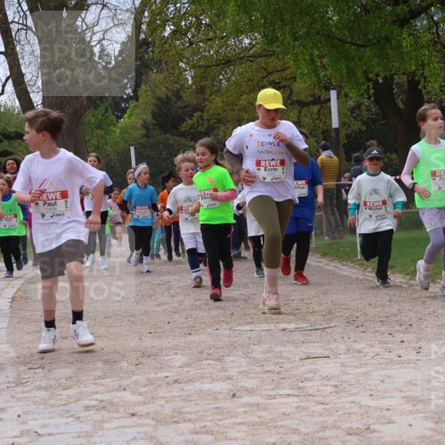 25.04.2026 - Das Zehntel Zöllner http://msf.ph/oto/9666283 25.04.2026 11:48:00 Laufen 11383, 11406 meine-sportfotos.de
