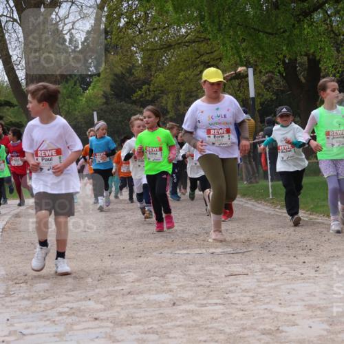 25.04.2026 - Das Zehntel Zöllner http://msf.ph/oto/9666292 25.04.2026 11:48:00 Laufen 11383, 11406 meine-sportfotos.de