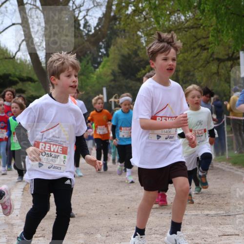 25.04.2026 - Das Zehntel Zöllner http://msf.ph/oto/9666310 25.04.2026 11:48:01 Laufen 10667, 11383, 11406, 0276, 10277 meine-sportfotos.de