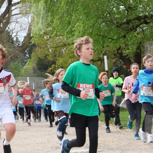 25.04.2026 - Das Zehntel Zöllner http://msf.ph/oto/9666312 25.04.2026 09:40:53 Laufen 6532, 7672, 5825 meine-sportfotos.de