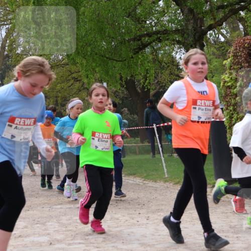 25.04.2026 - Das Zehntel Zöllner http://msf.ph/oto/9666352 25.04.2026 11:48:03 Laufen 10667, 12578, 8, 12940 meine-sportfotos.de