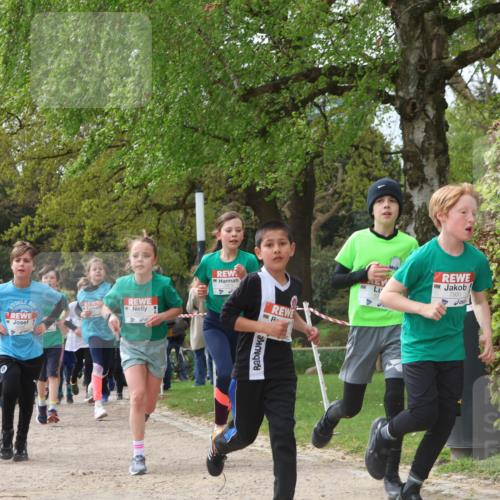 25.04.2026 - Das Zehntel Zöllner http://msf.ph/oto/9666360 25.04.2026 09:40:55 Laufen 7900 meine-sportfotos.de