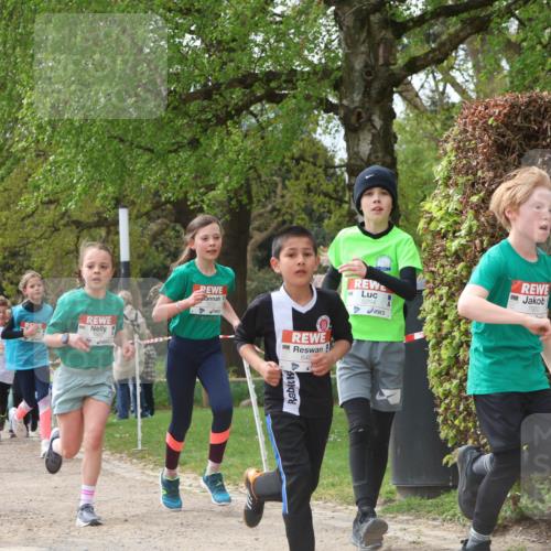 25.04.2026 - Das Zehntel Zöllner http://msf.ph/oto/9666372 25.04.2026 09:40:55 Laufen 649, 5294, 7900 meine-sportfotos.de