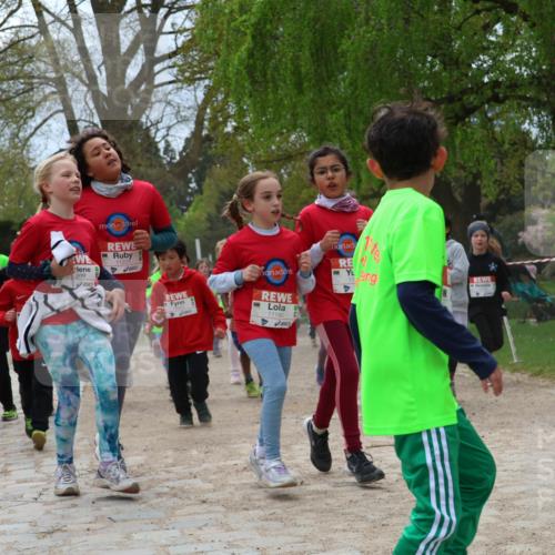 25.04.2026 - Das Zehntel Zöllner http://msf.ph/oto/9666424 25.04.2026 11:48:06 Laufen 209, 11225, 11190 meine-sportfotos.de