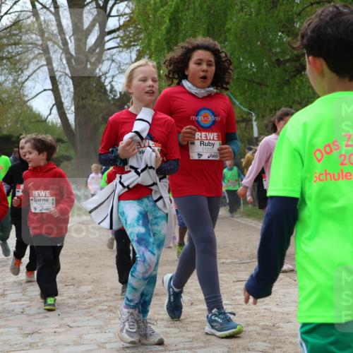 25.04.2026 - Das Zehntel Zöllner http://msf.ph/oto/9666460 25.04.2026 11:48:07 Laufen 12995, 13001, 11225, 2026 meine-sportfotos.de