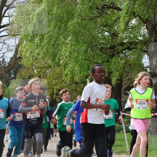 25.04.2026 - Das Zehntel Zöllner http://msf.ph/oto/9666471 25.04.2026 09:40:59 Laufen 5751, 6229, 5415 meine-sportfotos.de