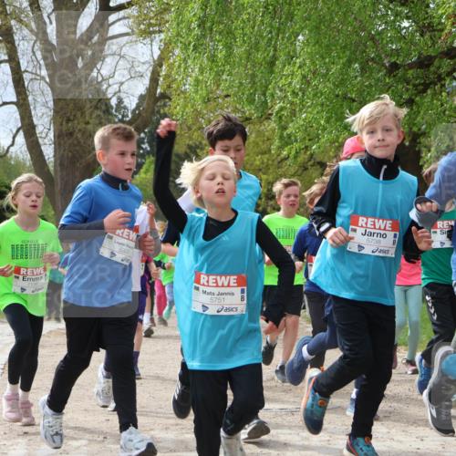 25.04.2026 - Das Zehntel Zöllner http://msf.ph/oto/9666516 25.04.2026 09:41:00 Laufen 5427, 7136, 6322, 5751, 5738, 5415 meine-sportfotos.de